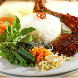 Nasi Ayam Panggang Bumbu Rujak