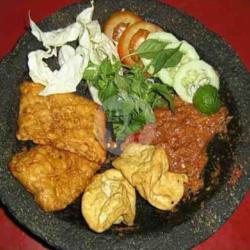 Ikan Tahu Tempe Sambel