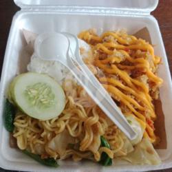 Nasi Mie Geprek Saus Keju Lumer