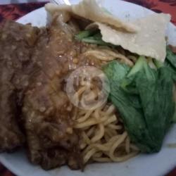 Mie Ceker Pedas