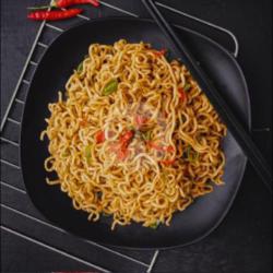 Indomie Goreng Pedas Level S By Bakoel