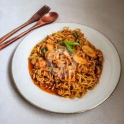 Indomie Tek Tek Nyemek