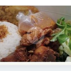 Pecel Madiun Ayam Krengsengan