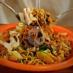Mie Goreng Bakso Ikan   Telur