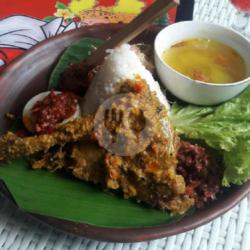 Nasi Bebek Betutu