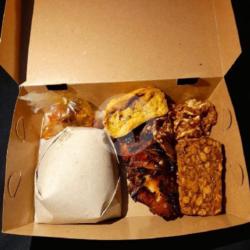 Paket Ayam Bakar   Nasi   Tahu Tempe   Sambel Kecap   Lalab