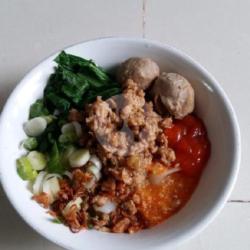 Kwetiauw Ayam Jamur Yamin Bakso