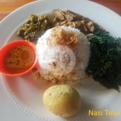 Nasi Telor Bulat Kuah