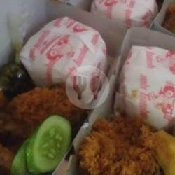 Paket Ayam Goreng Surundeng Nasi