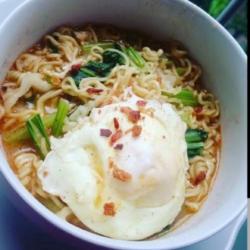 Indomie Rebus Toping Sawi   Telor Ceplok