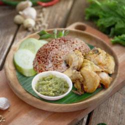 Paket Nasi Merah Ayam Dada Sambal Ijo