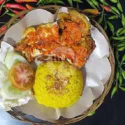 Nasi Kuning Ayam Geprek