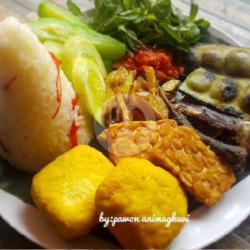 Nasi Liwet Ikan Japuh Pete