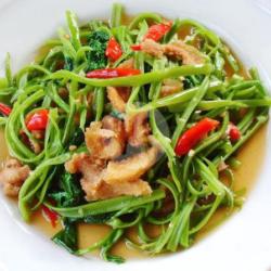 Cah Kangkung Ayam Saos Tiram