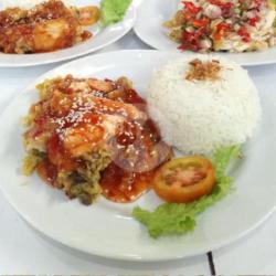 Nasi Ayam Gebuk Saos Thailand