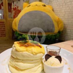 Fluffy Pancakes Creme Brulle