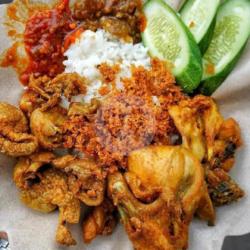 Penyetan Kulit   Tahu Tempe Terong