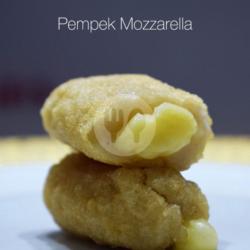 Pempek Mozarella