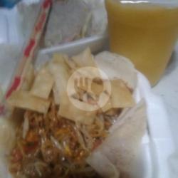 Paket Lumpia Mawut Spesial Pangsit Plus Nutrisarie