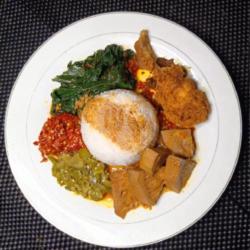 Nasi Ramas Ayam Goreng