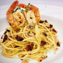 Pasta Aglio E Olio Seafood