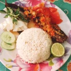 Nasi   Lele Pecak