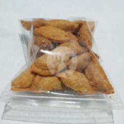 Pastel Crispy Isi Abon