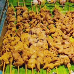 Sate Kulit Goreng Kremes