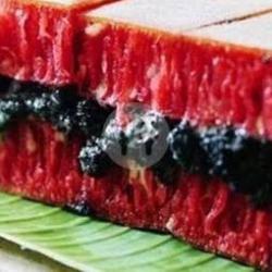 Martabak Manis Redvelvet Kismis Coklat