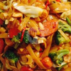 Kwetiaw Goreng Sosis