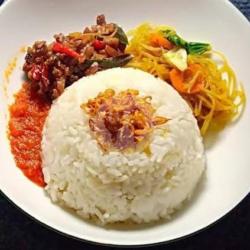 Nasi Uduk Tempe Orek Bihun