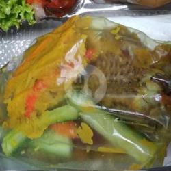 Ikan Acar Kuning