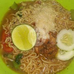 Mie Kuah Telor