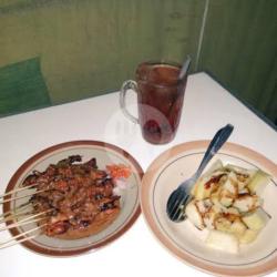 Sate Ayam   Lontong  Esteh