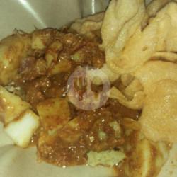 Lontong Bumbu Pake Tempe, Bakwan