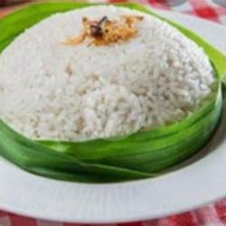 Nasi Uduk Bawang Goreng