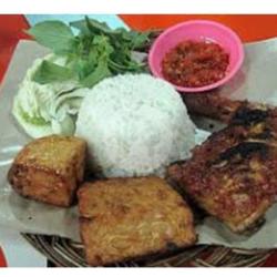 Ayam Bakar Combo