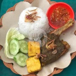 Nasi Ayam Bumbu Ireng