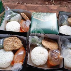 Paket Ayam Panggang Santan