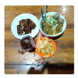 Paket Komplit Mie Pangsit Bakso   Lontong   Es Teh Manis