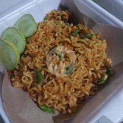 Mie Rawit Padeh Bana