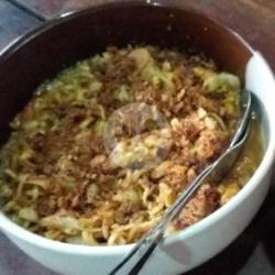 Mie Nyemek Telur