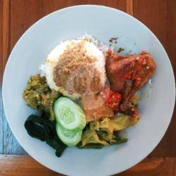 Nasi Ayam Sambel Merah