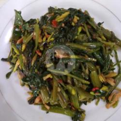 Sayur Kangkung Bunga Pepaya