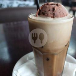 Tiramisu Milkshake