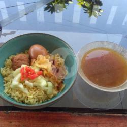 Mie Selat Solo