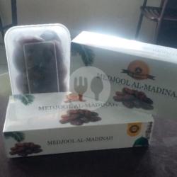 Kurma Medjool Al Madinah