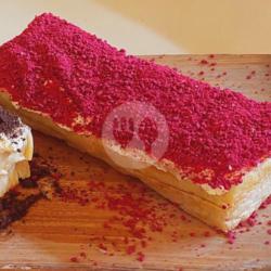 Roti Bandung Strawberry -