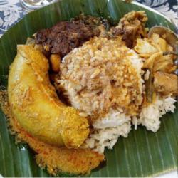 Nasi Usus Komplit   Pergedel   Esteh Manis