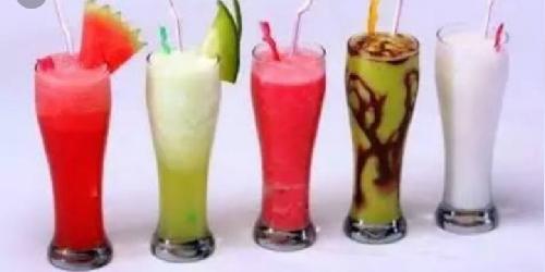 Alzifa Juice, Fanindo